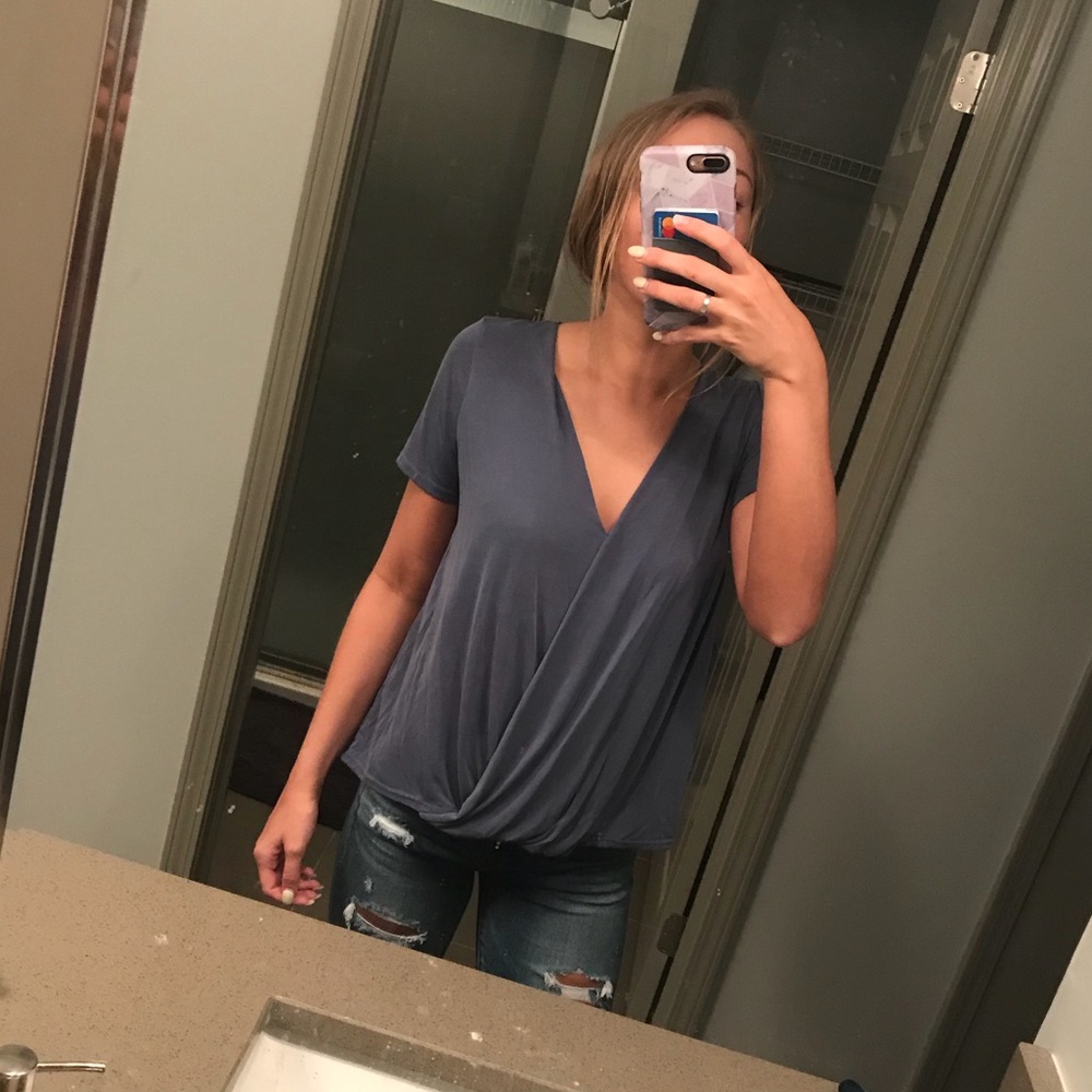 blue v-neck top from francesca’s!